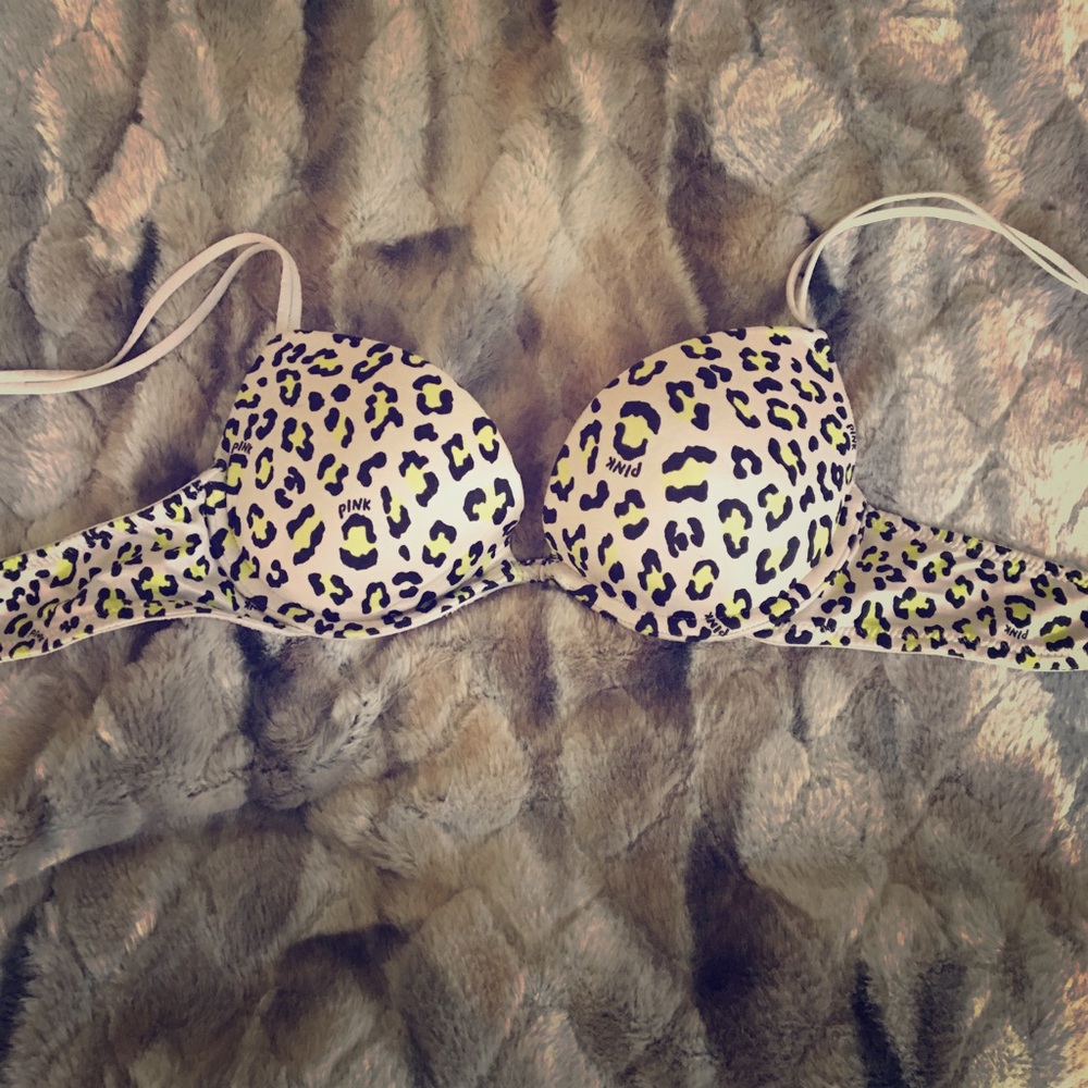 VS Bra